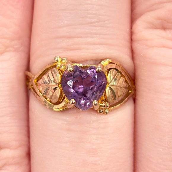 Black Hills Gold Jewelry - Vintage 10K Black Hills Gold Amethyst Heart Ring, Size 6.5 Solitaire, Coleman Co